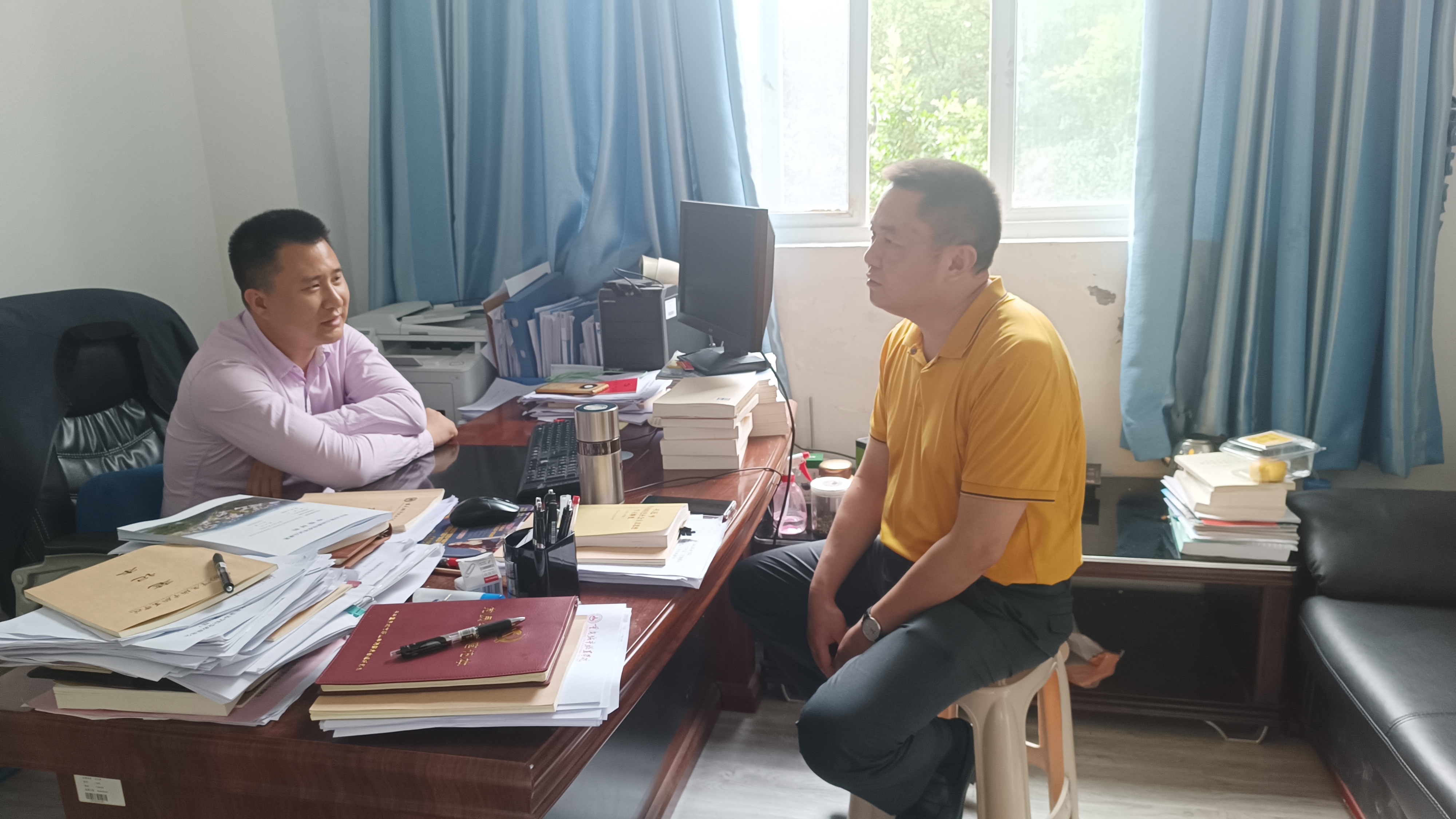 文旅康养学院邀请企业到校开展交流活动(二).jpg 文旅康养学院邀请企业到校开展交流活动(二).jpg