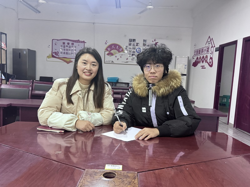 辅导员师徒结对帮扶，共铸辉煌教育篇章2024.3.10 (2).png